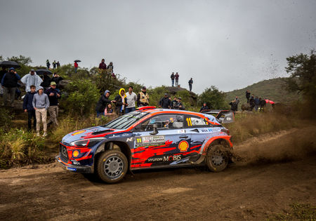 Ott Tänak eerste leider in Argentinië