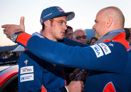 Rally Corsica: Elfyn Evans herovert de leiding ten nadele van Thierry Neuville