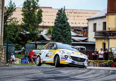 Pech voor Grégoire Munster in Barum rally