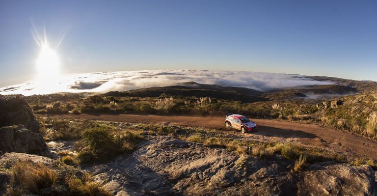 Neuville behoudt de leiding in Argentinië