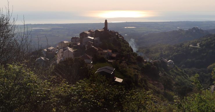 Rally Corsica: Corsica eerste asfaltrally van het seizoen